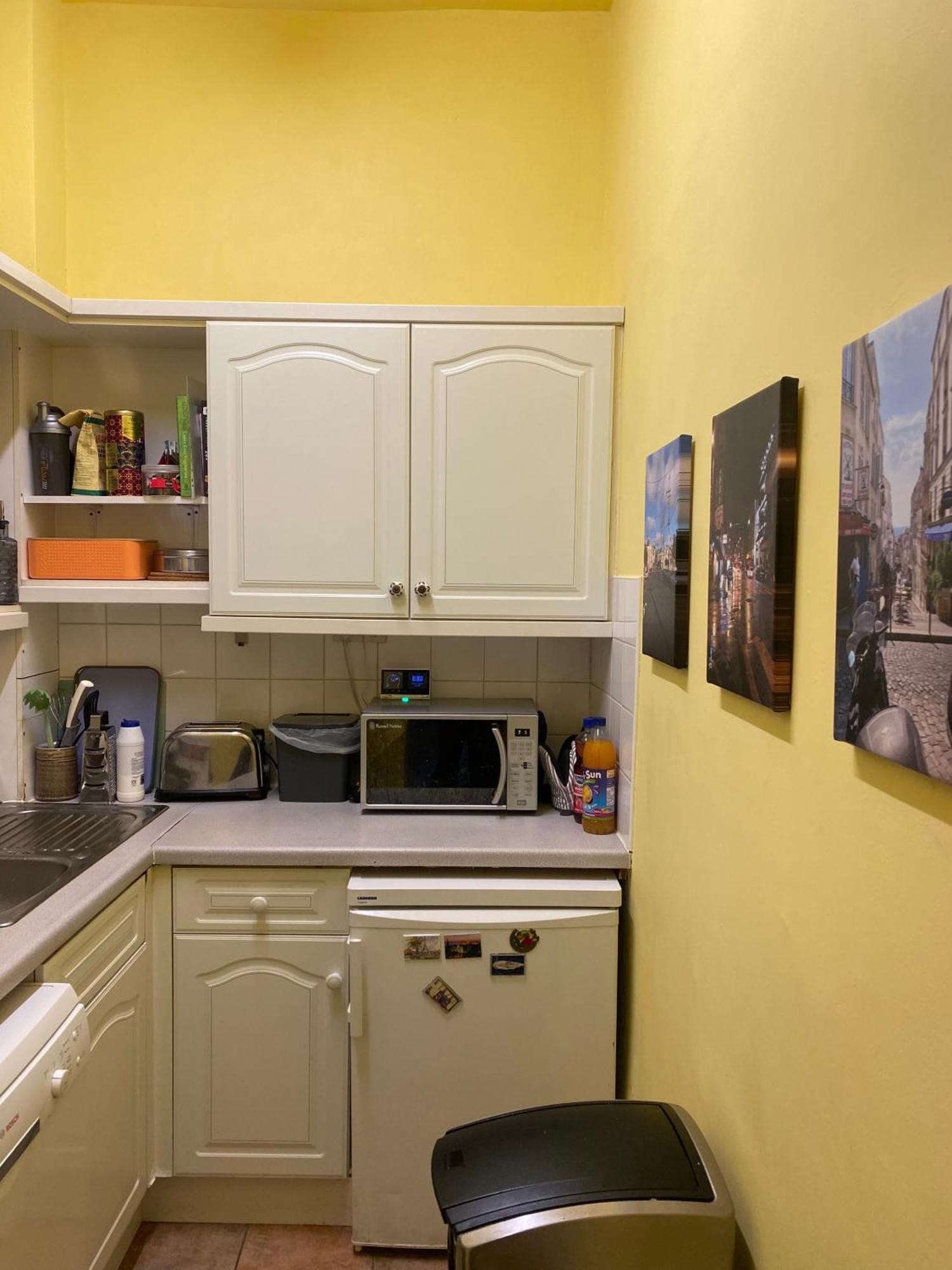 Central Room In Historic Tenement Shared Apartment Near Old Town Édimbourg Extérieur photo